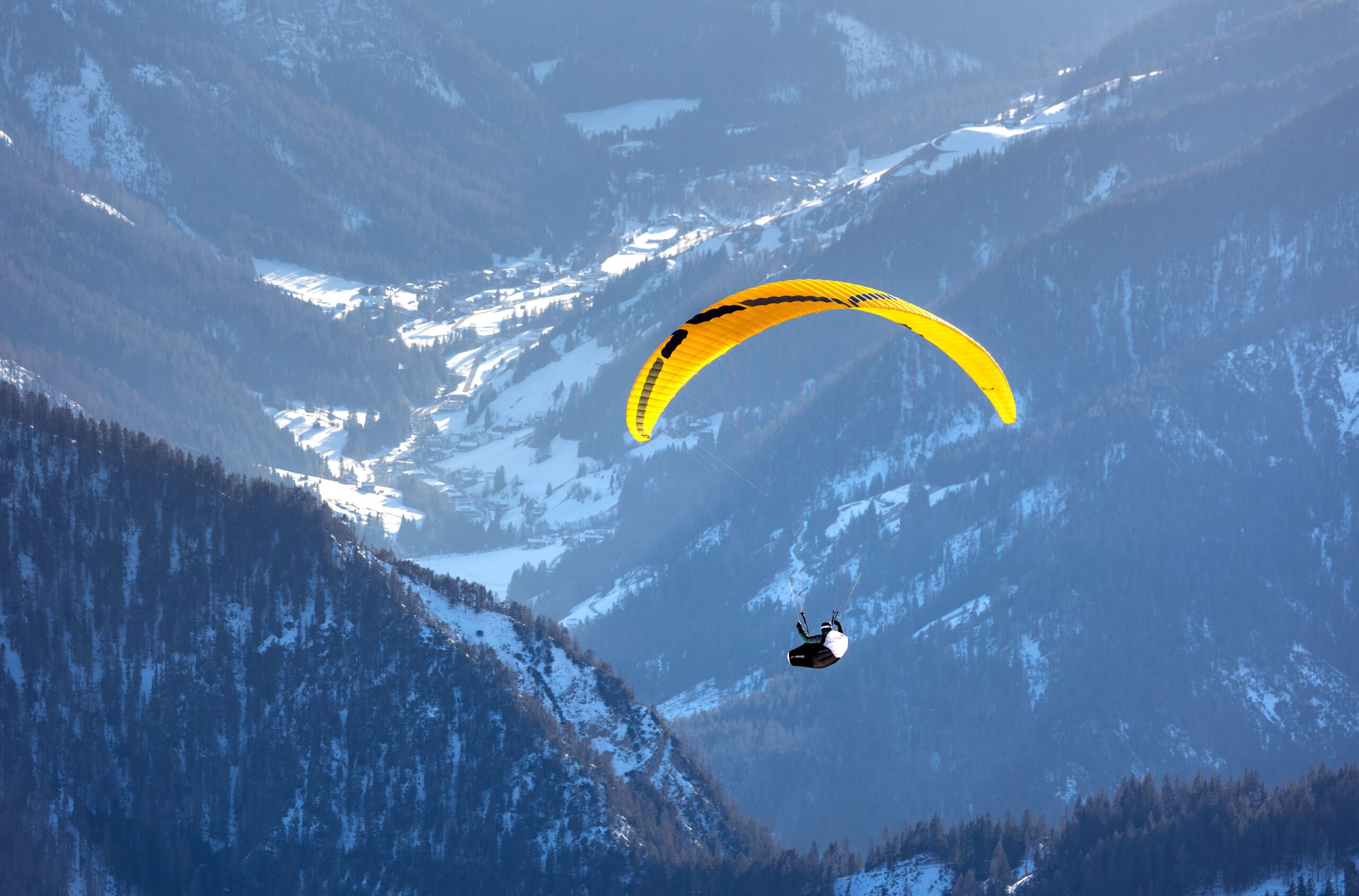 Paragliding